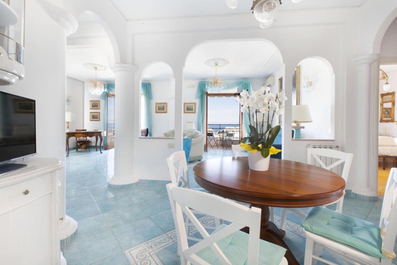 Amore Rentals - Appartamento Cielomare Sorrente Extérieur photo