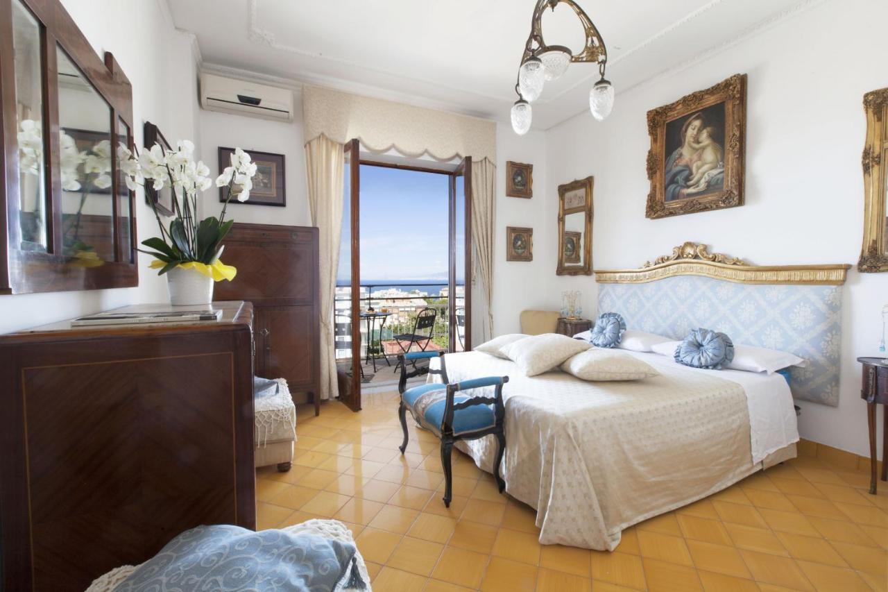 Amore Rentals - Appartamento Cielomare Sorrente Extérieur photo
