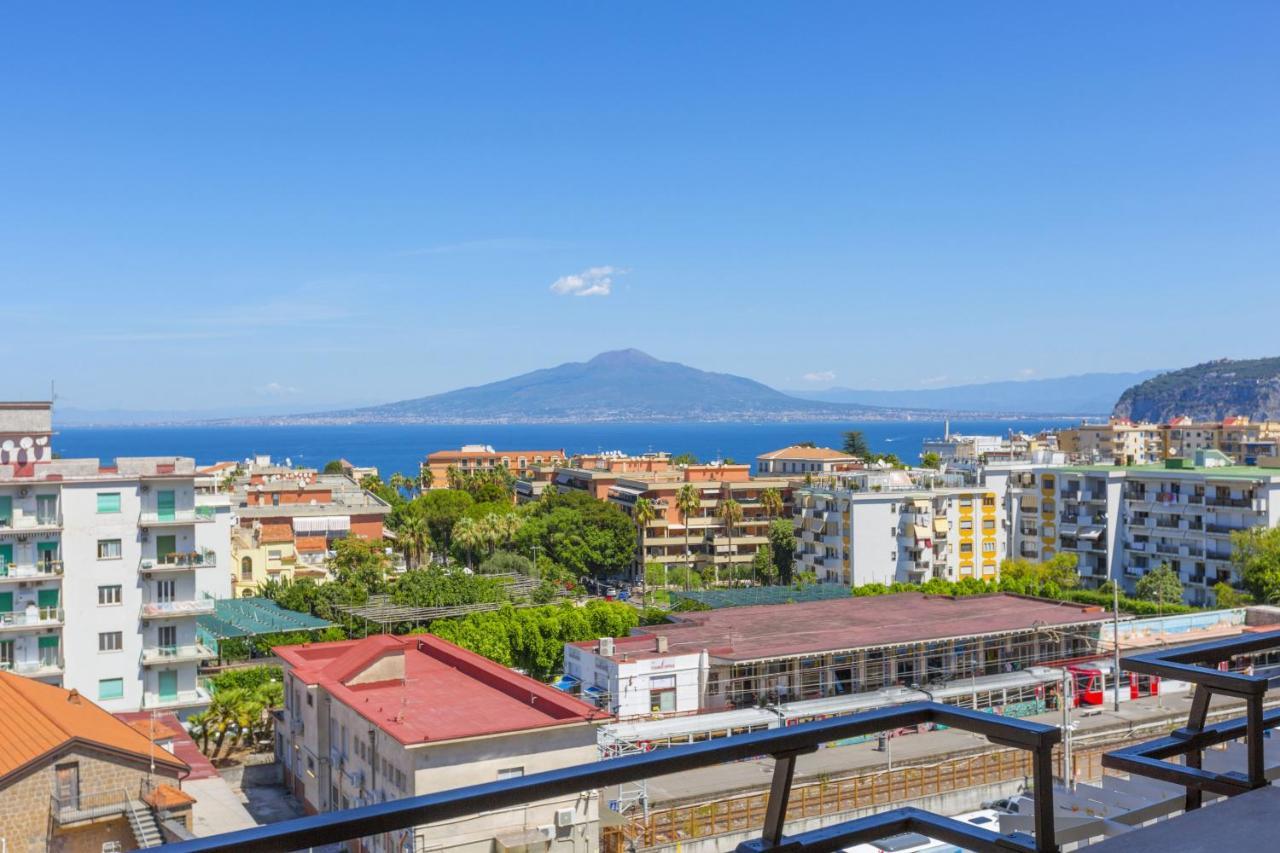 Amore Rentals - Appartamento Cielomare Sorrente Extérieur photo