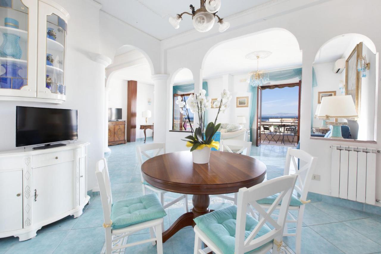 Amore Rentals - Appartamento Cielomare Sorrente Extérieur photo